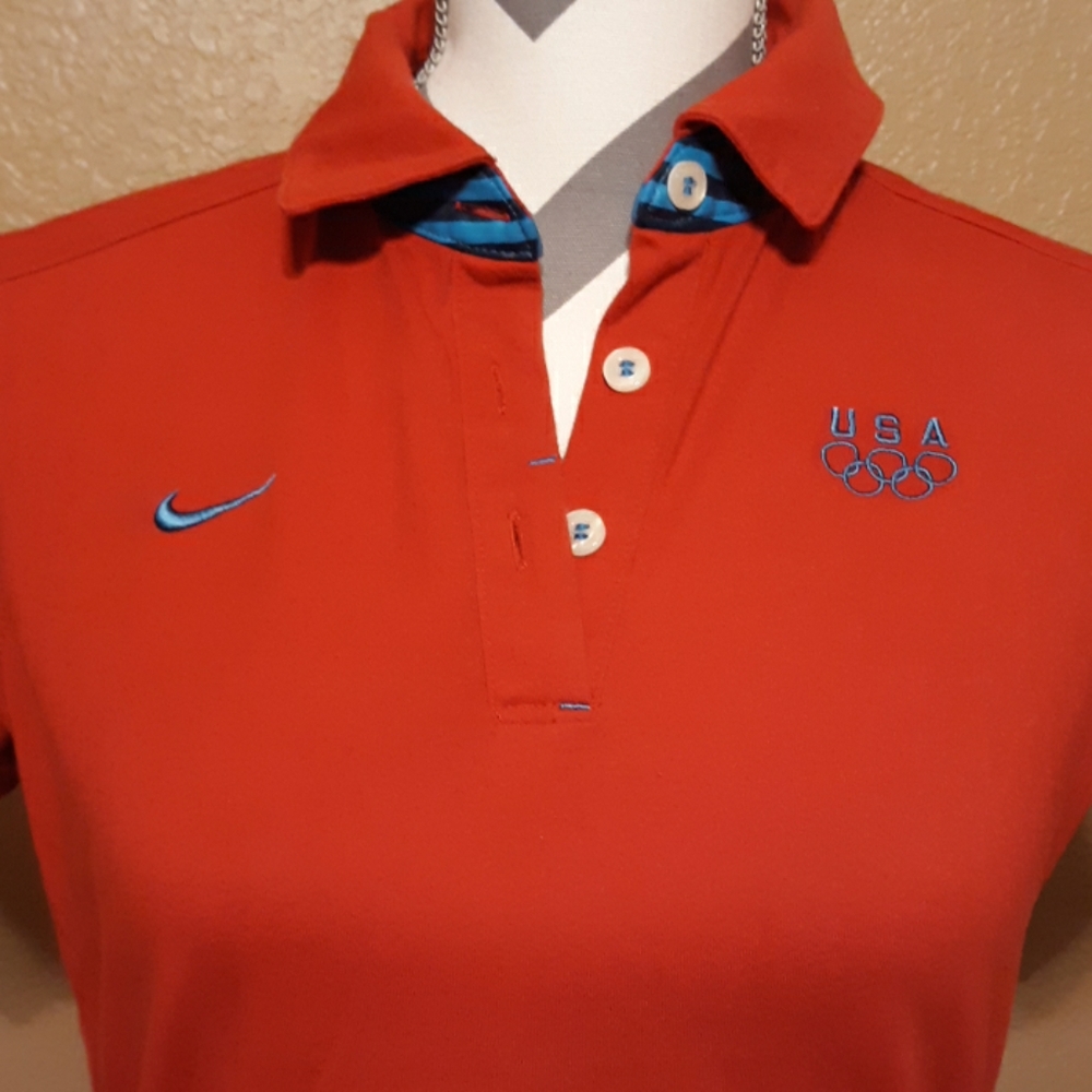 Nike workout polo shirt - Picture 2 of 3